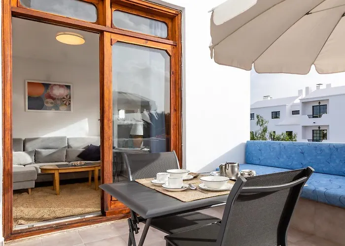 Manrique's Holidays كوستا تاغيسي