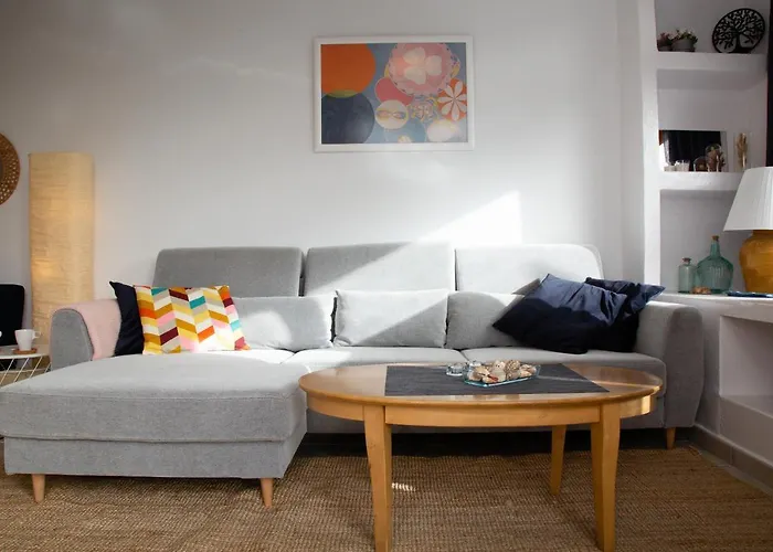 Manrique's Holidays Апартаменты *