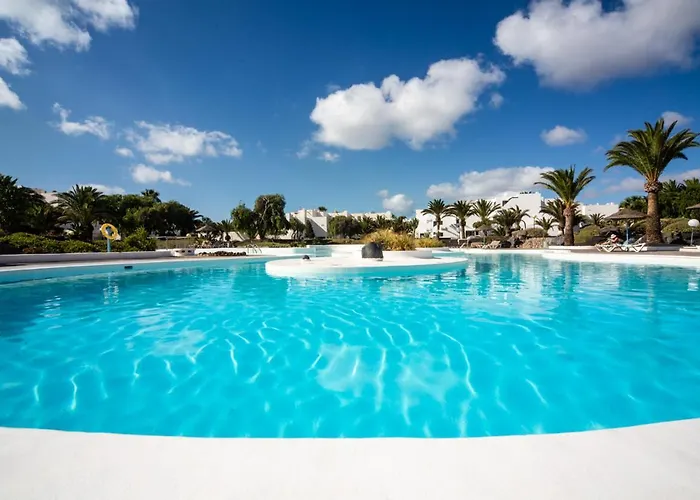 Manrique's Holidays Апартаменты Коста-Тегисе